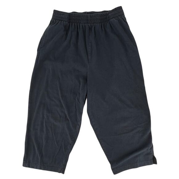 Black Capri Pants Side Pockets Split Hem No Tags - Picture 2 of 12